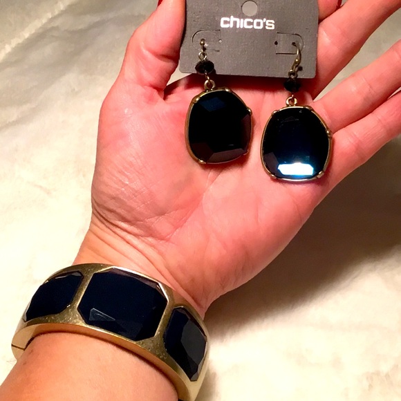 Chico’s Earrings and ViVI Hinged Bangle Bracelet - Picture 2 of 9
